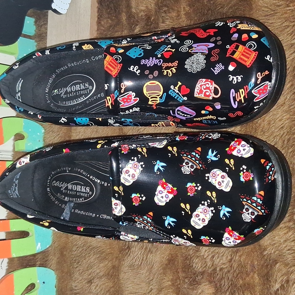 Easy Works By Easy Street Skull Clogs